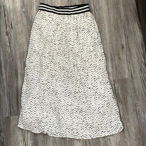 Hazel black and white skirt